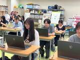 「AIを「使う」から「使いこなす」へ全校生が生成AIを活用したプレゼンテーション制作を体験」の画像1