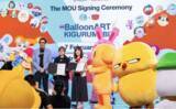 「KIGURUMI.BIZ、タイのBALLOON ART社と連携協定を締結！JAPAN EXPO THAILANDの会場で大勢のキャラクターがお祝い！」の画像1