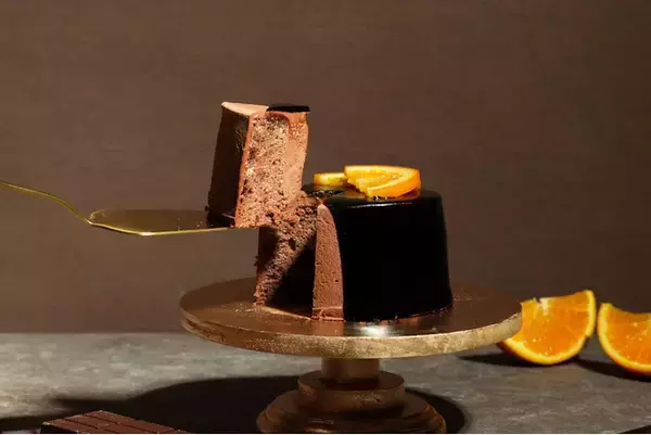 【新登場】手作りシフォンケーキ専門店 This is CHIFFON CAKE.より、バレンタインを彩る生チョコのようなチョコレートシフォンケーキ『Nama Chocolat』が発売！