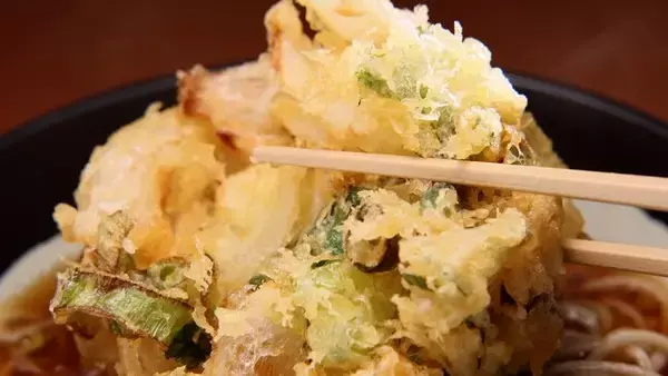 【ＢＳ日テレ】ドランク塚地の本音が思わず漏れた！？「めっちゃ美味しい…」　大手ハンバーガーチェーン、カツ丼店、和食居酒屋など飲食一筋の店主が定年後にまだまだ働きたいとオープンした立ち食いそば屋！