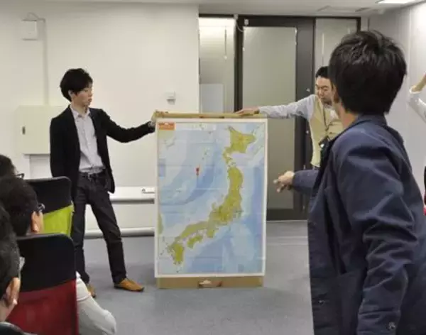 ラクーン、新入社員研修の一環で『社長と行く！ダーツの旅』を2018年度も実施～行き先は入社式当日のダーツ次第！社長と新入社員が仲を深める～