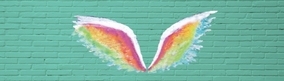 天使の羽根が生えた写真を撮ろう♪ 「モケス ハワイ」中目黒店にて、コレットミラー氏による”天使の羽”壁画アートのペイントが決定！