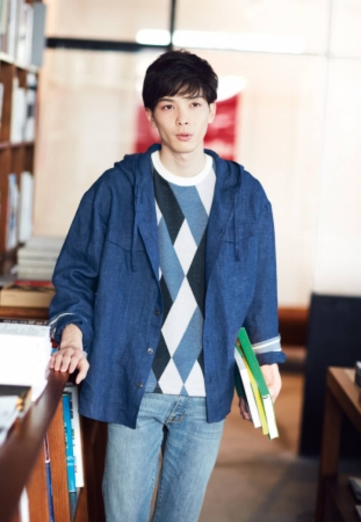 使うほどに 洗うほどに味わいがでる コムサコミューンのリネンシャツパーカ 18年3月29日 エキサイトニュース