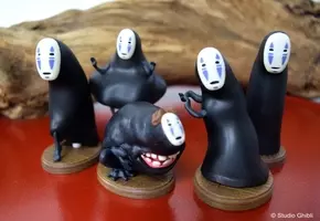 スタジオジブリ作品 紅の豚 グッズ いろいろなポーズを飾って楽しめる ポルコ のフィギュアシリーズ全５種の他にシークレットのポーズも 全国のどんぐり共和国にて10月下旬から販売開始 18年10月17日 エキサイトニュース