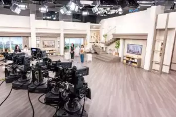 【QVCジャパン】テレビショッピング生放送スタジオをリニューアル