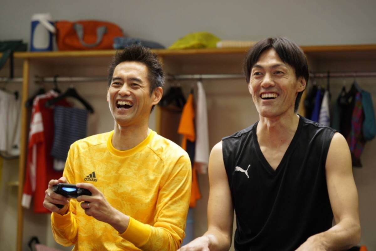 引退直後の川口能活 楢崎正剛のレジェンドgkコンビがcm初共演 Playstation R 4新cm がんばった２人 篇 3月8日 金 より全国で放映開始 19年3月7日 エキサイトニュース