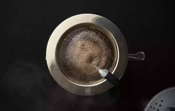 スペシャルティコーヒーに向けたプロダクトブランド「cores(コレス)」がコンセプトを新たに生まれ変わったロゴを発表いたしました。