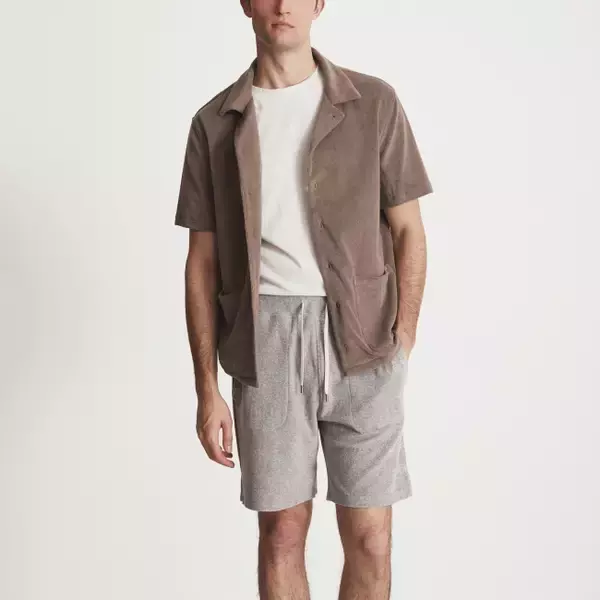 日本上陸のNYブランド Wheelers.v〈ウィーラーズ ヴィ〉からリゾートライフにオススメの新作をご紹介