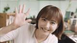 「佐々木希が“オフィスの癒やし時計”に！？両腕を時計の長針・短針に見立てた各時間帯のストレッチを披露！ カラダファクトリー、佐々木希「癒やし時計」動画を公開」の画像1