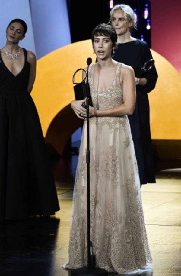 Dior ディオールを纏うセレブリティ ラファエル ペルソナ グレタ フェルナンデス バルバラ レニー 19年10月2日 エキサイトニュース Dior ディオールを纏うセレブリティ ラファエル ペルソナ グレタ フェルナンデス バルバラ レニー 19年10月2日 エキサイトニュース