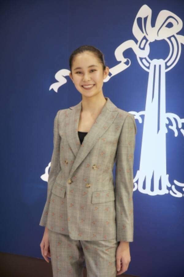 ブルックス ブラザーズが日本上陸40周年を記念したポップアップストアを博多阪急にオープン モデルの小野寺南友さんがいち早く来店 19年10月10日 エキサイトニュース