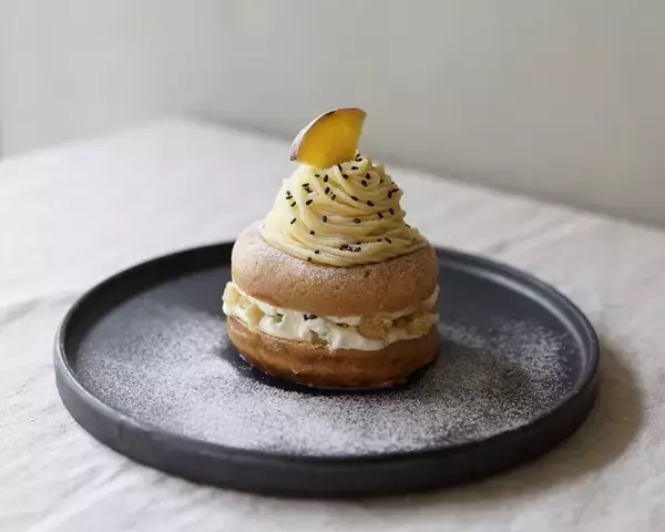 連日行列の話題のドーナツファクトリー“koe donuts kyoto”より冬にぴったりケーキのようなドーナツ『モンブランシリーズ』が11月1日（金）より新登場！