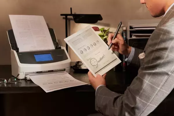 電子ペーパー「QUADERNO（クアデルノ）」にScanSnapダイレクト連携機能を追加