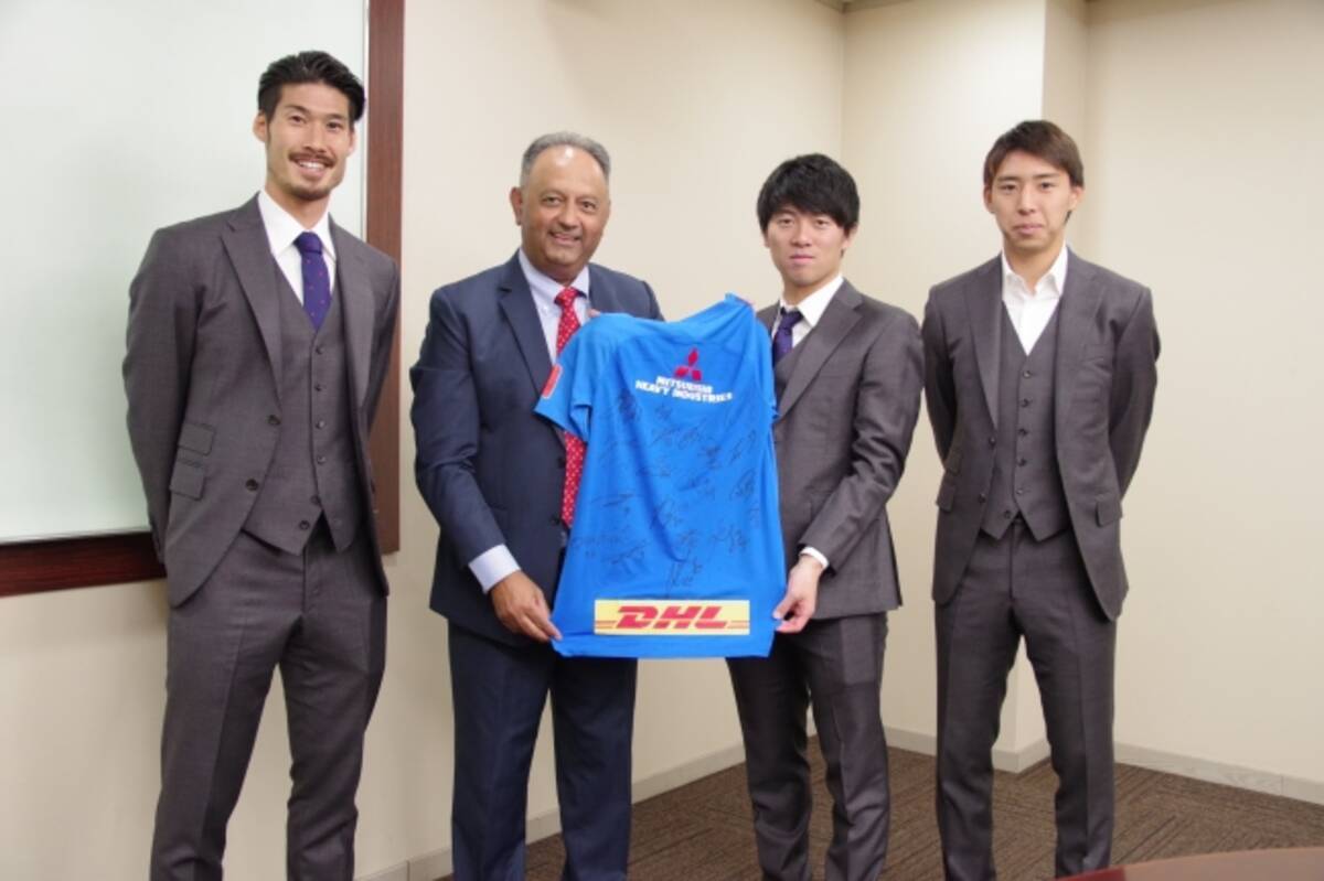 Dhlジャパン 年シーズンもjリーグ 浦和レッズとトップパートナーシップ契約を継続 年1月9日 エキサイトニュース