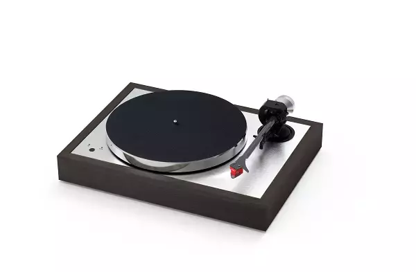 [Pro-Ject新製品] 本格派アナログレコード・プレイヤー“The Classic EVO”