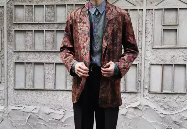 東京・高円寺の古着屋「Largo（ラルゴ）」がバンタンデザイン研究所の修了展で学生と合同展示・販売