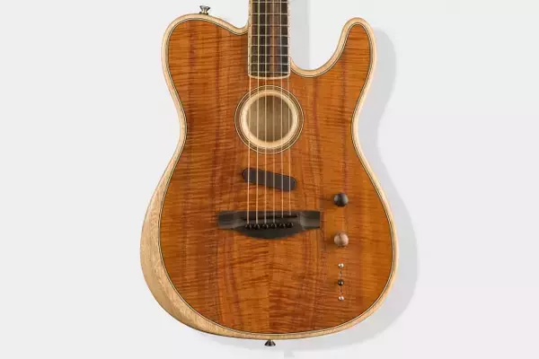 エレキとアコースティックの融合。AMERICAN ACOUSTASONIC TELECASTER(R)に希少なコア材を使用した高級感あふれるモデルが発売