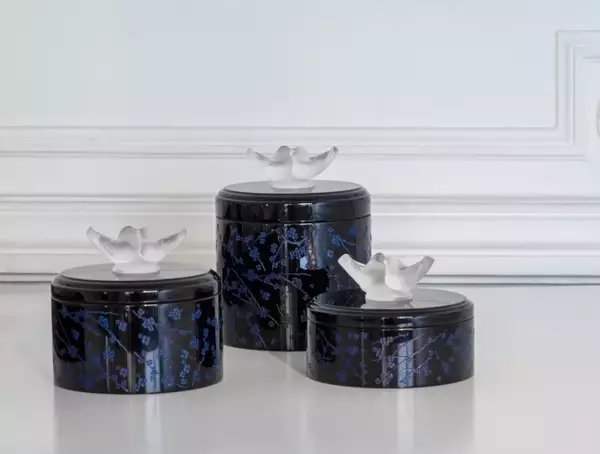 ラリックの新コレクション《フルール ドゥ スリジエ》