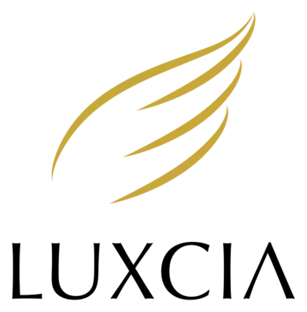 「株式会社RAVIPAのＬＵＸＣＩＡ(ラクシア）の商標が特許庁に登録されました（登録番号：6247181(商願2019-135307)「ＬＵＸＣＩＡ(ラクシア）」）」の画像