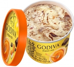 【GODIVA】希少な「国産百花蜂蜜」を100％使用、ゴディバのチョコレートソースが蜂蜜アイスクリームを引き立てる。ゴディバカップアイス「蜂蜜アーモンドとチョコレートソース」新登場