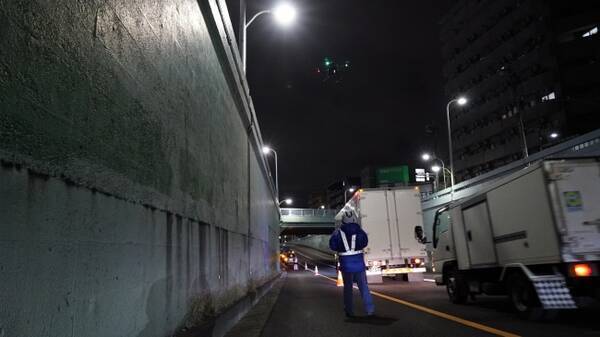 日本初 都心部の人口集中地区で 擁壁の点検業務を一般社団法人国際ドローン協会 Ida が日本で初めて行いました 2020年6月26日 エキサイトニュース