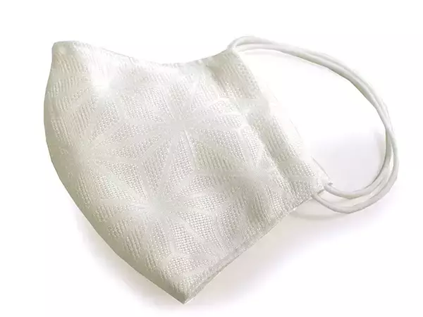 着物生地を活用したシンプルマスクが登場！このマスクに隠された着物屋ならではの想いとは？