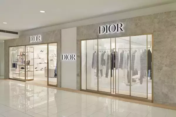 【DIOR】 ディオール 福岡岩田屋店がオープン