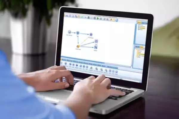 スマート・アナリティクスとイーネットソリューションズが業務提携。データマイニングソフトウェア「IBM SPSS Modeler」の販売および分析サービスを提供