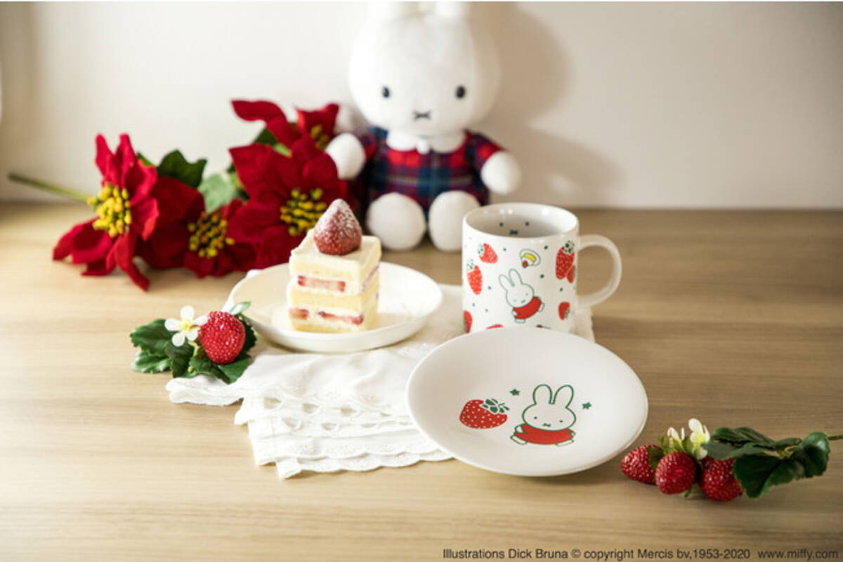 オランダの人気絵本ミッフィーのお花屋さん フラワーミッフィー ミッフィーとイチゴのアートがノエルな気分を盛り上げるクリスマスキャンペーンが年11月21日 土 よりスタート 年11月16日 エキサイトニュース