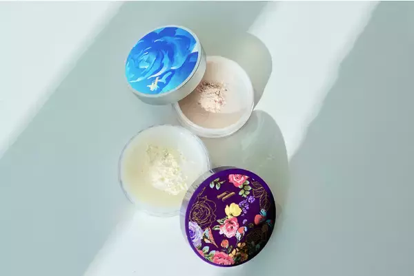 3時間で予約分が完売！圧倒的ツヤ肌を叶えるタイコスメ『SRICHAND(シーチャン)』の冬限定「グローイングパウダー」が12/18発売！肌にきらめくダイヤモンドダスト