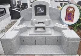 日本初のBluetooth対応の墓石「お守り de お墓参り」　参拝者によって家名が自動で切り替わる共同墓を販売開始