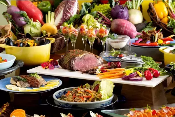 【ヒルトン福岡シーホーク】地元の食材を使ってシェフチャレンジ!!「Local Go to Global ～Chef Challenge～」　