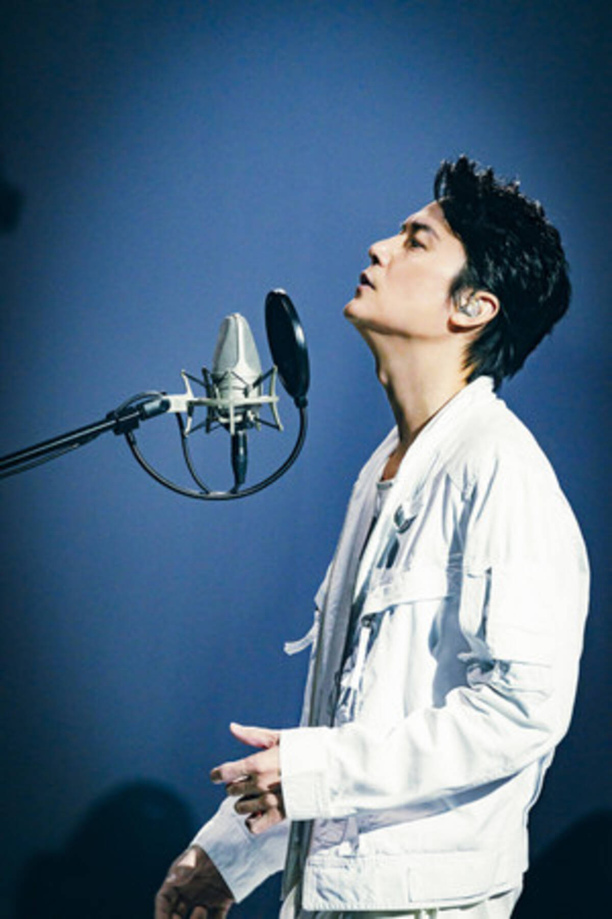 1本の映画を見るような新たな世界観を届けたい 福山雅治初となるオンラインライブ Fukuyama Masaharu 30th Anniv Album Live Akira をshowroom配信 年12月28日 エキサイトニュース