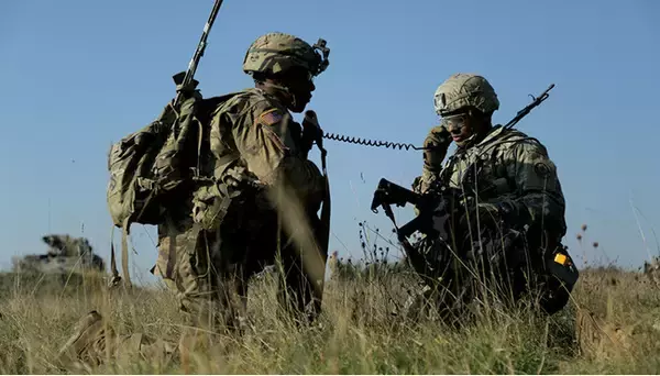 世界の軍事通信市場サイズ調査、通信タイプ別、コンポーネント別（軍用衛星システム、軍用無線システム、軍用セキュリティシステム、通信管理システム）、アプリケーション別、地域別ー予測2020-2027年