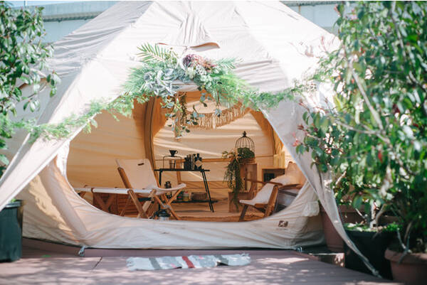 横浜 石川町のゲストハウス ヨコハマホステルヴィレッジ の屋上プライベートガーデンがグランピングテントを設置した Beanstalk ビーンストーク としてリニューアル 21年3月日 エキサイトニュース