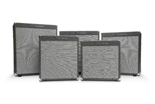 「伝統ある唯一無二のサウンドとデザインに高い機能性を備えた新ラインアップ　Ampeg ベースアンプ 『Rocket Bass』シリーズ」の画像