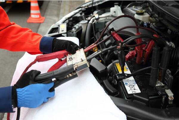 Jaf福岡 昨年のｇｗ 救援件数減少も駐車場での救援要請増 ２０２１年ｇｗも駐車場でのバッテリー上がりに注意 21年4月22日 エキサイトニュース