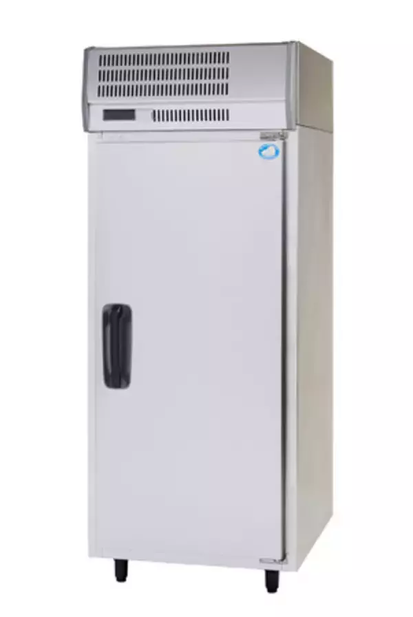 凍結性能を向上した「蓄冷剤凍結庫」を発売