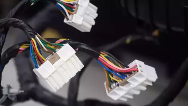 自動車用ワイヤーハーネス市場は2027年まで5.10％のCAGRで成長すると予想されます