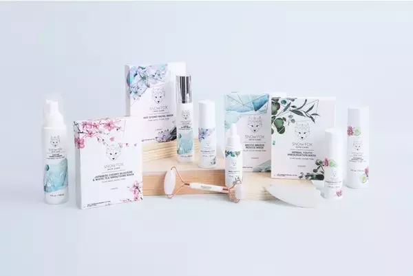 『日本初上陸！』慢性的な肌荒れと戦う為に生まれたスキンケア「Snow Fox Skincare」数々の有名雑誌でアワードを受賞！セレブ御用達、100%植物由来のヴィーガンでエシカルな超実力派ブランド