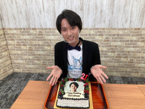 青山 新 21歳の誕生日にネットサイン会開催 恩師や先輩の おめでとう サプライズメッセージに感激 21年5月31日 エキサイトニュース