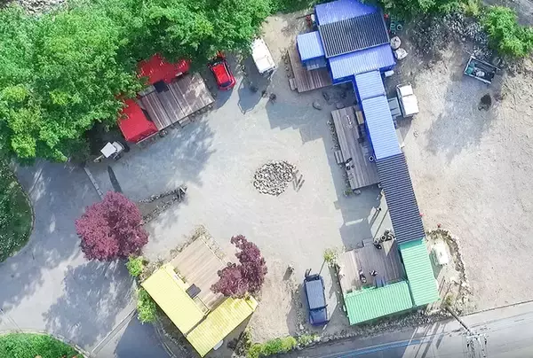 一棟貸し切りのコンテナ型グランピング施設「IRON NEST(アイアンネスト)」が河口湖ペンション村に2021年5月31日にオープン！