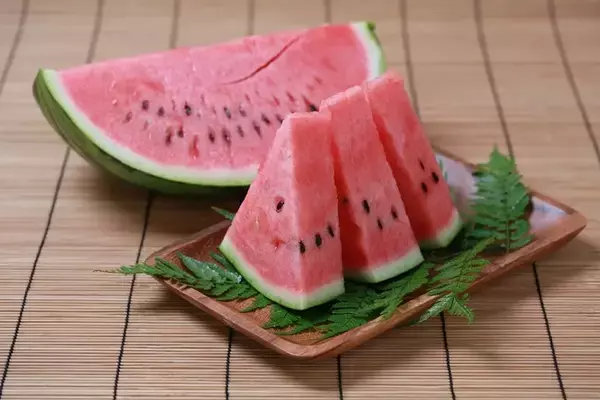 鳥取産ブランド「大栄西瓜」が5/28より出荷開始！～今が旬！鳥取の自然が育む「スイカ」「らっきょう」「白イカ」で初夏を先取り！～