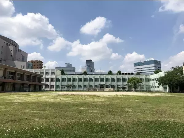 無学年式 AI×アダプティブラーニング「すらら」不登校生を受け入れる星槎名古屋中学校で導入