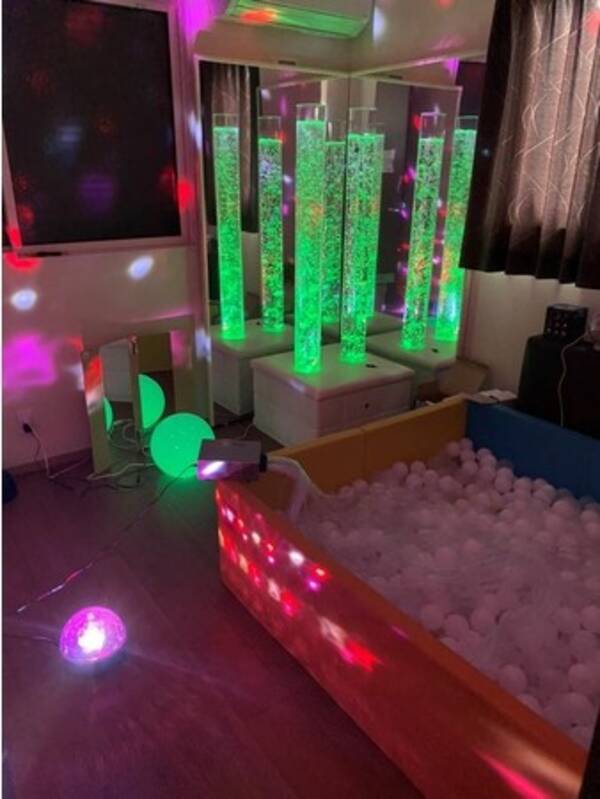 マニュライフ生命 障がい児のための安らぎ リラクゼーションの場 スヌーズレンルーム の設置を支援 21年6月29日 エキサイトニュース