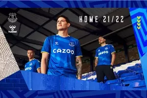 Asローマ 21 22シーズン ホームユニフォームを発表 21年7月15日 エキサイトニュース