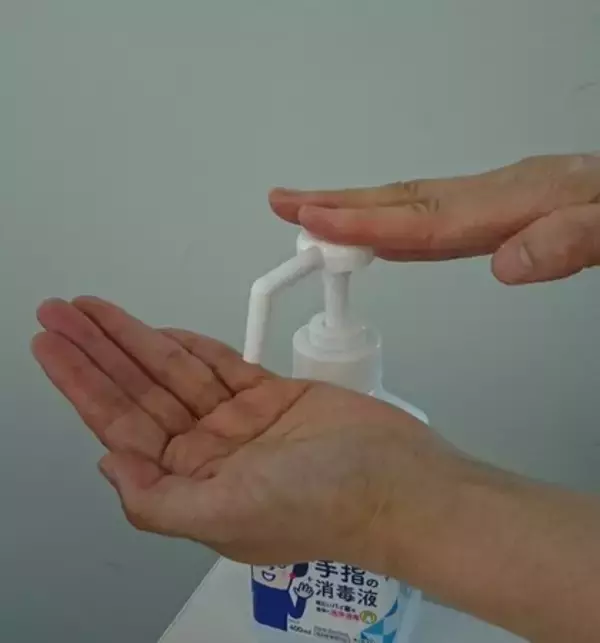 手指の衛生に関する意識と効果的な使い方　＝手指消毒液は適量を、手指のすみずみまでよくすり込みましょう！＝