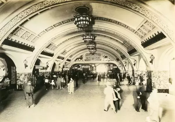 【阪急百貨店うめだ本店】阪急うめだ本店独自企画展「阪急梅田 駅と百貨店とお客様の101年」