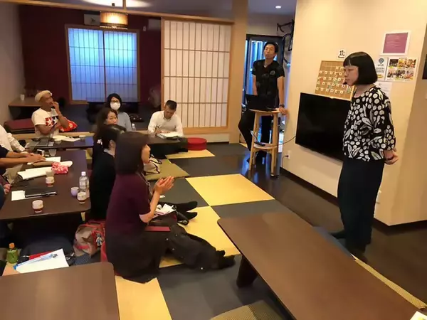 「コロナ退職した元観光業従事者の再就職を支援する産学連携によるリカレント教育プロジェクト大阪観光大学「ニューノーマルな観光人材育成プログラム」を始動し、本日８/11（水）より出願受付を開始」の画像