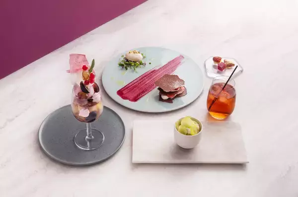 銀座の美の複合施設「Beauty Connection Ginza」2F完全予約制フルーツのフルコース専門店「フルーツサロン」香り高い“ぶどう”の贅沢フルコースが9月1日より登場